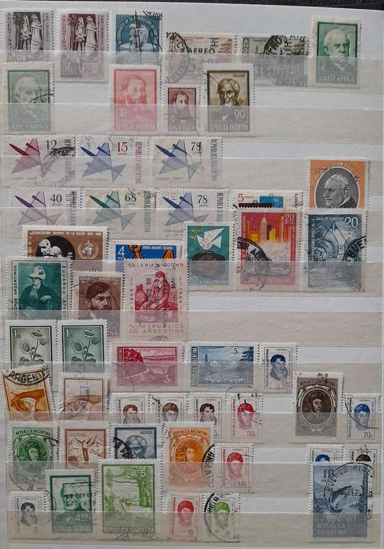 Argentina Stamps 1862 to 1987, Over 270 Stamps, a Startup Collection