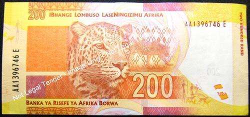 Mandela R200 note with AA Prefix, have a look!