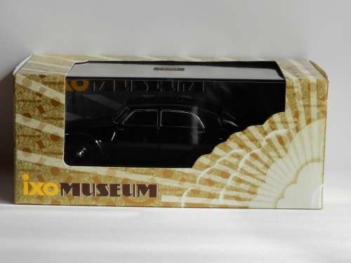Tatra 77 (1934) from IXO Museum Collection