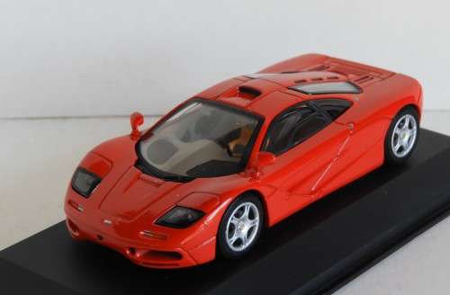McLaren F1 Road Car (1993) 1:43 by Minichamps