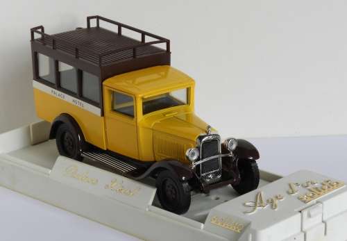 Citroen CF 4 `Palace Hotel` 1:43  Solido Age d`or