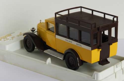 Citroen CF 4 `Palace Hotel` 1:43  Solido Age d`or