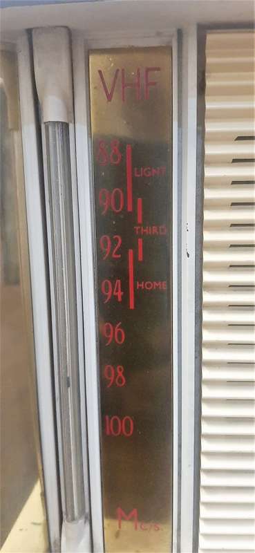 VINTAGE GEC BC403 RADIO - BAKELITE - WORKING - SEE DESC