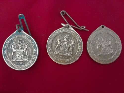 1947 ROYAL VISIT COMMEMORATIVE MEDALS
