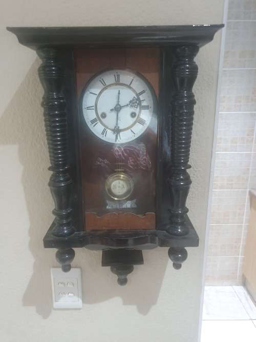 antique wall clocks