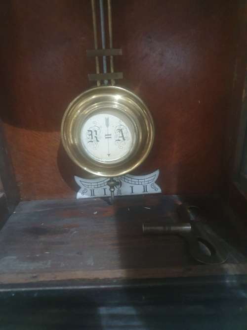 antique wall clocks