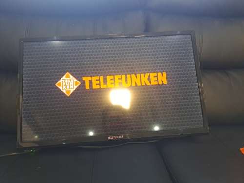 Telefunken 24 inch led tv with remote