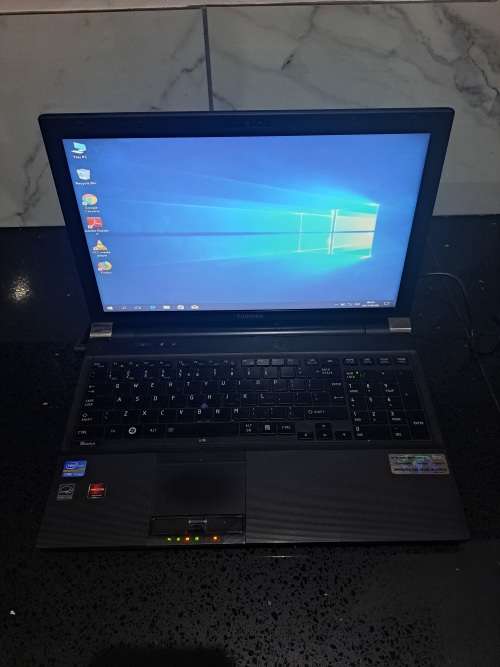 Toshiba icore 7 2.8 ghz radeon graphics laptop