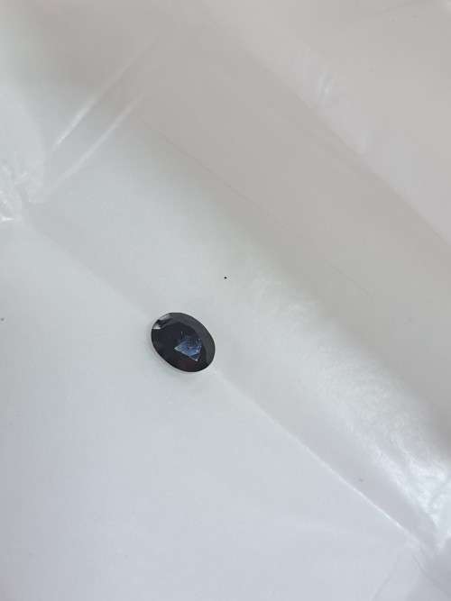 Beautifull graded very good 2.86 ct natural sapphire bargain starting at R1