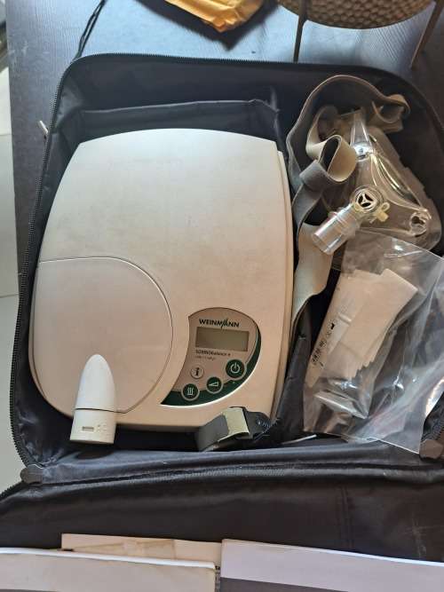 Weinmann sommobalance e cpap machine with booklets and all accessories