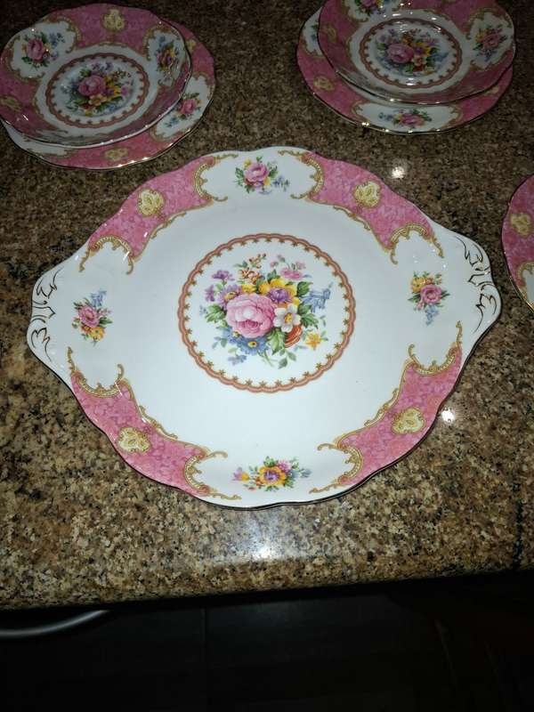 Royal albert lady carlyle assorted plates