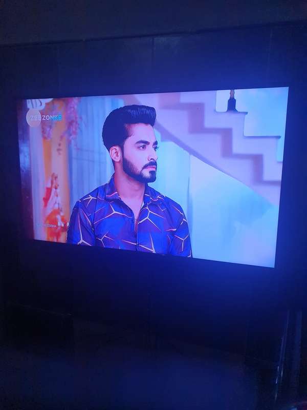 4K SANSUI SLED 49UHD TV