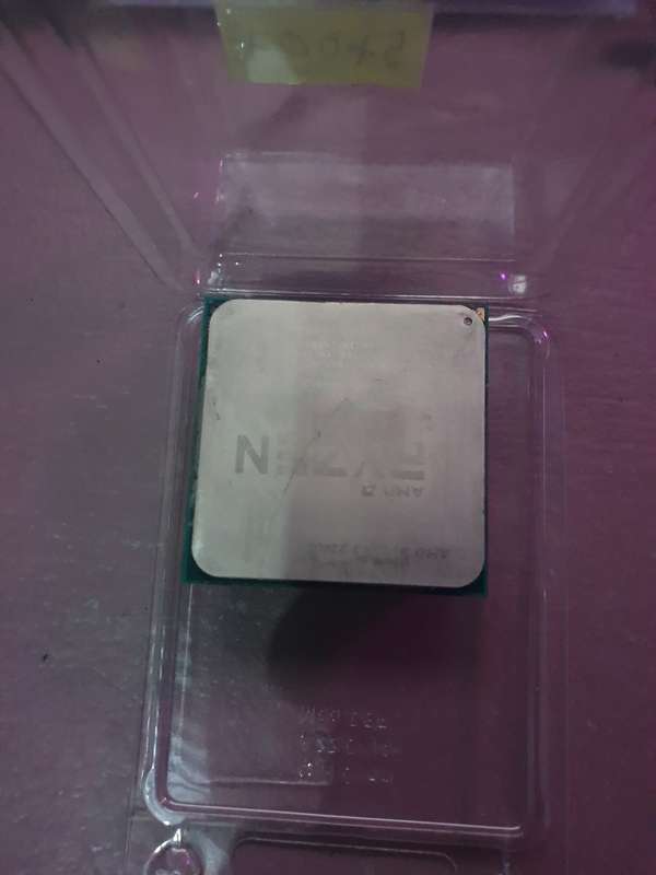 Ryzen 3 2200G