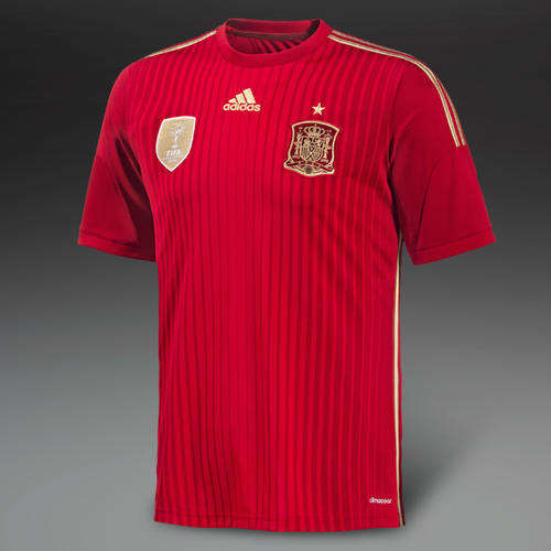 ** Brand New ** SPAIN 2014 World Cup Jersey (L) ** In Stock **