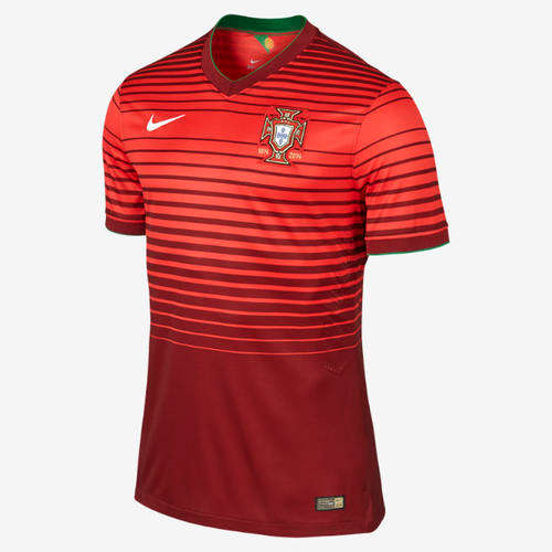 ** Brand New ** PORTUGAL 2014 World Cup Jersey (L) ** In Stock **