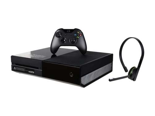 ** Boxed ** XBOX ONE 500GB + TV Remote + Headset + 2 Games Original Accessories