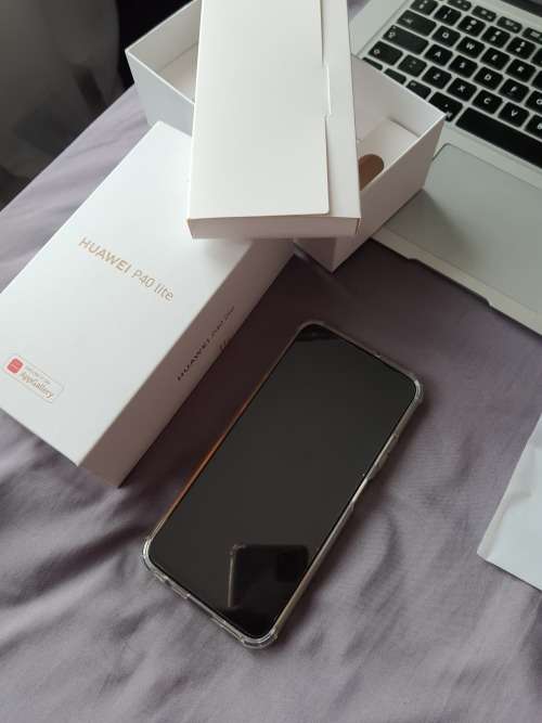 Huawei P40 Lite **Boxed**