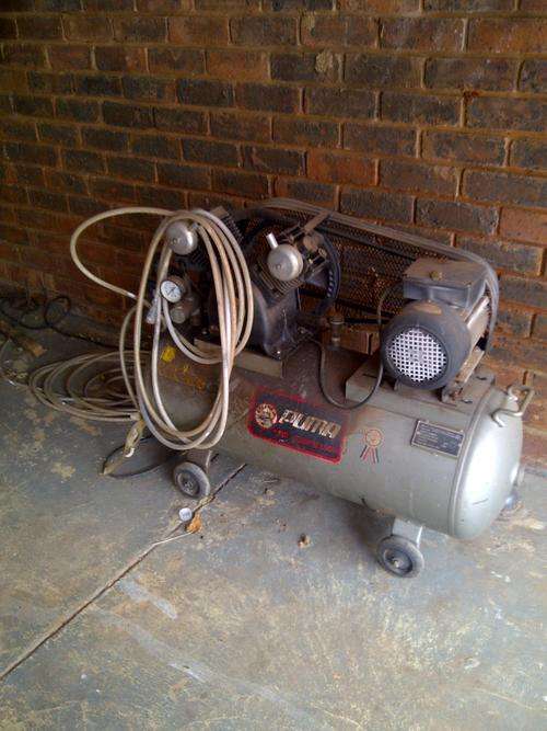 Puma 200l? compressor with 2.2 kw motor.