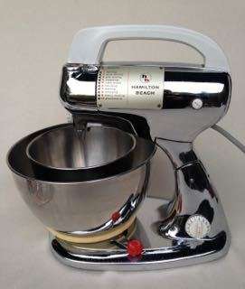 FABULOUS VINTAGE HAMILTON BEACH MODEL K CHROME FOOD MIXER