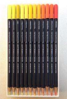 RARE VINTAGE FULL SET OF 72 DERWENT STUDIO DESIGNER QUALITY COLOUR PENCILS