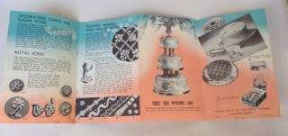 VINTAGE TALA QUEEN ICING SET, IN ORIGINAL BOX, NEVER USED, INCLUDING INSTRUCTION LEAFLET