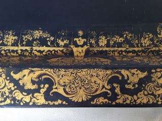 VICTORIAN GILT & BLACK PAPIER MACHE TRAY STAMPED B. WALTON & Co WARRANTED