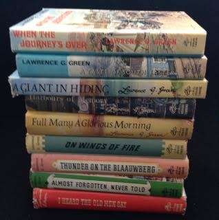 A COMPLETE SET OF 33 LAWERNCE. G. GREEN BOOKS