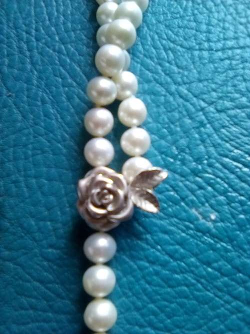 Antique South Sea White Pearl necklace