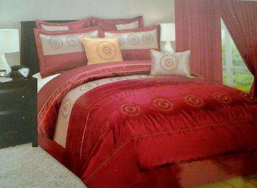 NEW!!!!! KING SIZE LUXURY EMBROIDED COMFORTER 12 PIECE SET - RED
