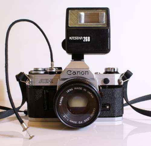 canon SLR camera