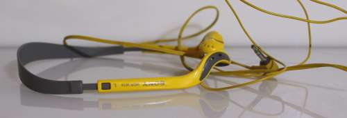SONY Sports WALKMAN Tape/FM/AM Mega Bass with 2 tapes for IANMARRAN as discussed