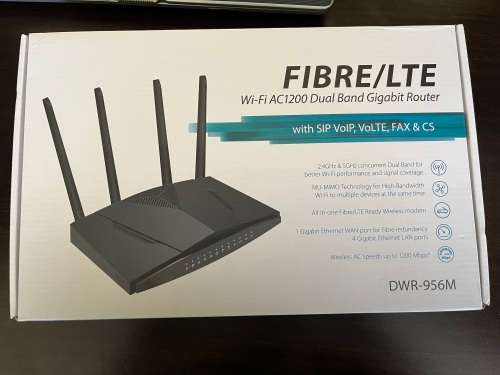 Dlink Fibre/LTE Router DWR-956M