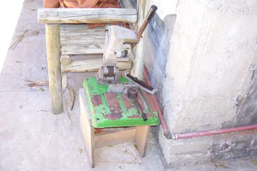 Angle Grinder cut-off stand