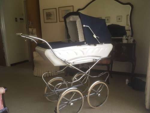 1970's Italian baby pram by Perry Pram