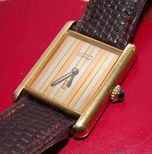 Authentic CARTIER ladies watch up for grabs !!! Retail : R17900.00+++