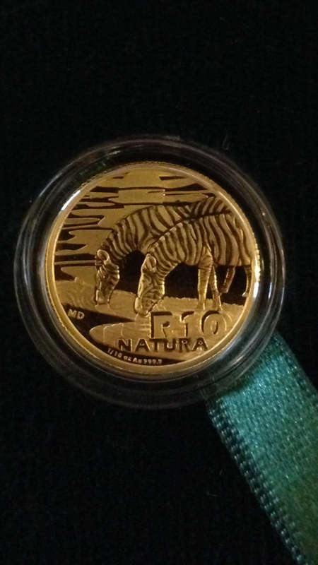 2013 Natura 1/10th gold: Zebra  Proof coin