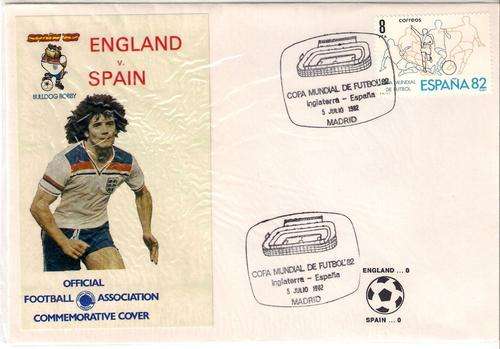 SOCCER WORLD CUP 1982 & 1966 COVERS AS PER SCANS