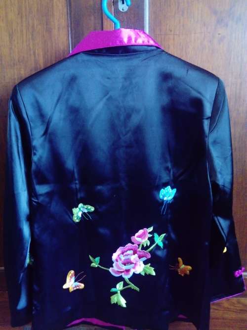 Silk embroidered Jacket