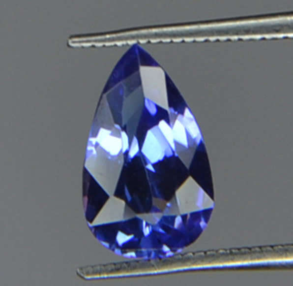 1.08CT D-BLOCK TANZANITE, VIVID BLUE, PEAR CUT, 8.5(L)x5.9(W)x3.4(D)mm, TANZANIAN GEM, IF