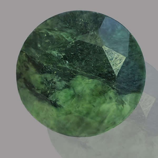 Chloromelanite 5.15ct Multi Green Round, Gemstone