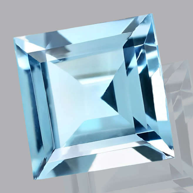 Topaz 1.90ct Light Blue, Square  Gemstone