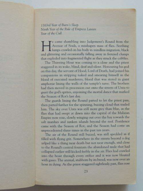 Deadhouse Gates - by Steven Erikson