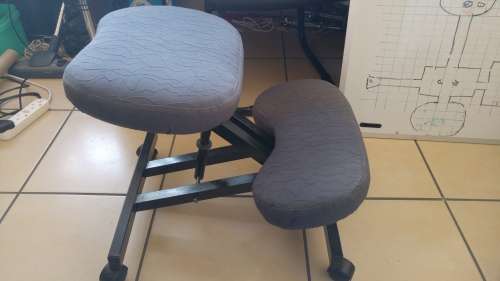 Ergonomic Kneeling Chair