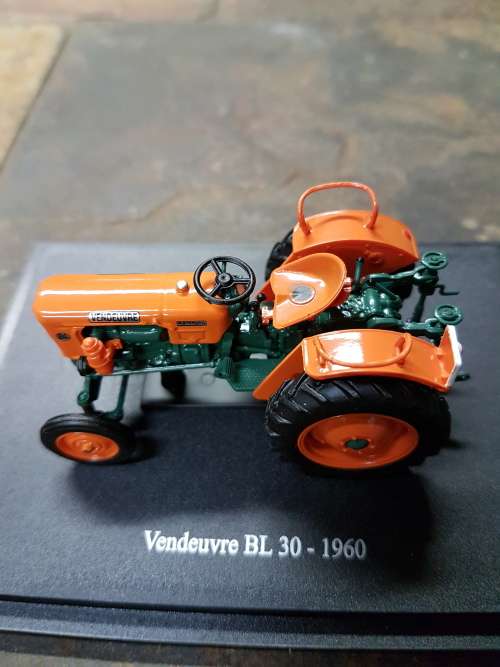 Tractors And The World Of Farming - Issue (109) - Vendeuvre BL 30 - 1960
