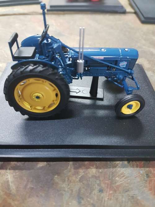 TRACTORS AND THE WORLD OF FARMING - ISSUE 129 - SIFT H30