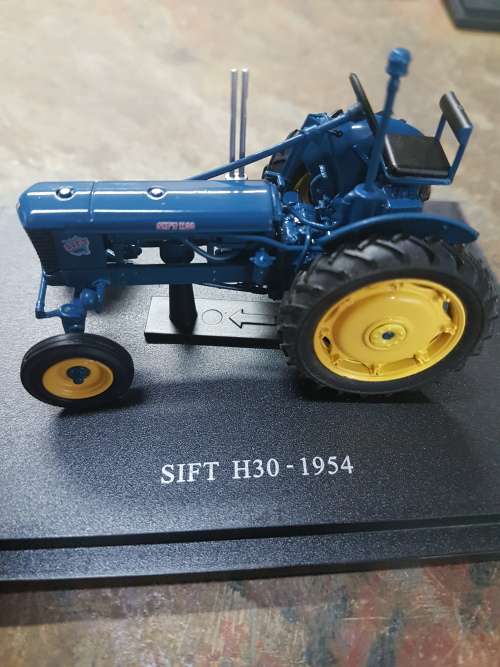 TRACTORS AND THE WORLD OF FARMING - ISSUE 129 - SIFT H30