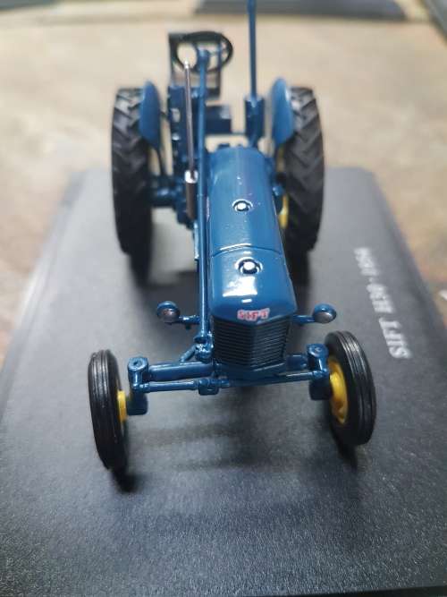 TRACTORS AND THE WORLD OF FARMING - ISSUE 129 - SIFT H30