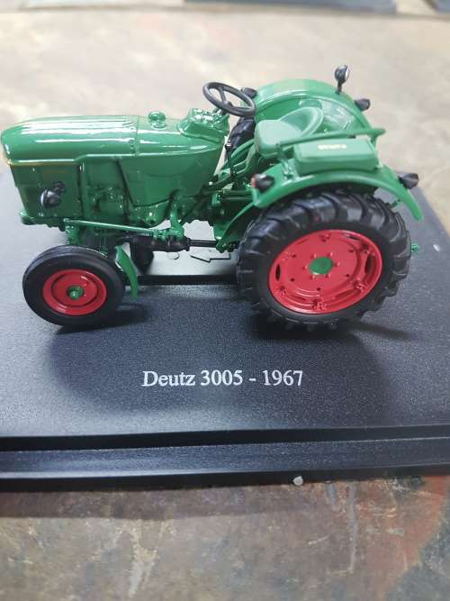 Tractors And The World Of Farming - Issue (110) - Deutz D3005 - 1967