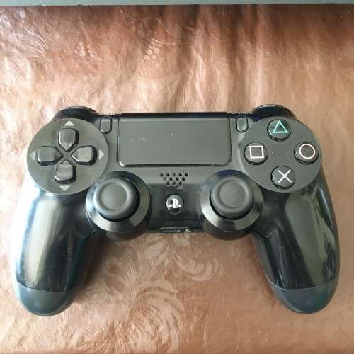 PS4 with Game