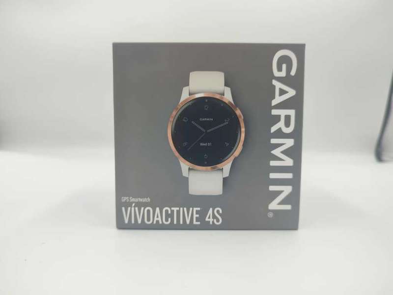 Garmin Vivoactive 4S (40mm, White with Rose Gold Hardware)